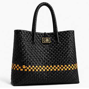 The Flapper – Playful yet chic, this design adds a touch of sparkle and personality. With subtle gold accents and a distinctive finish, it’s made for those who dare to shine.